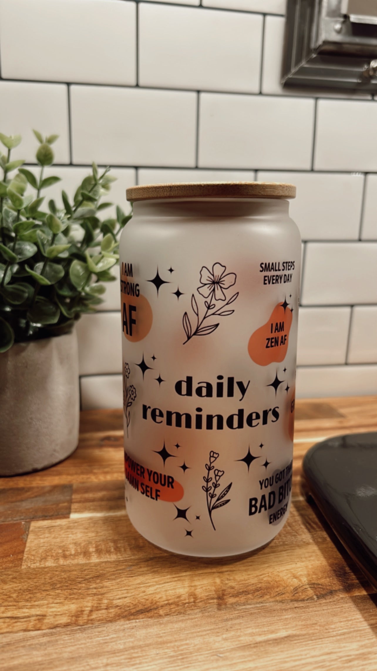 Daily Reminders 16oz Glass Beer Can Tumbler